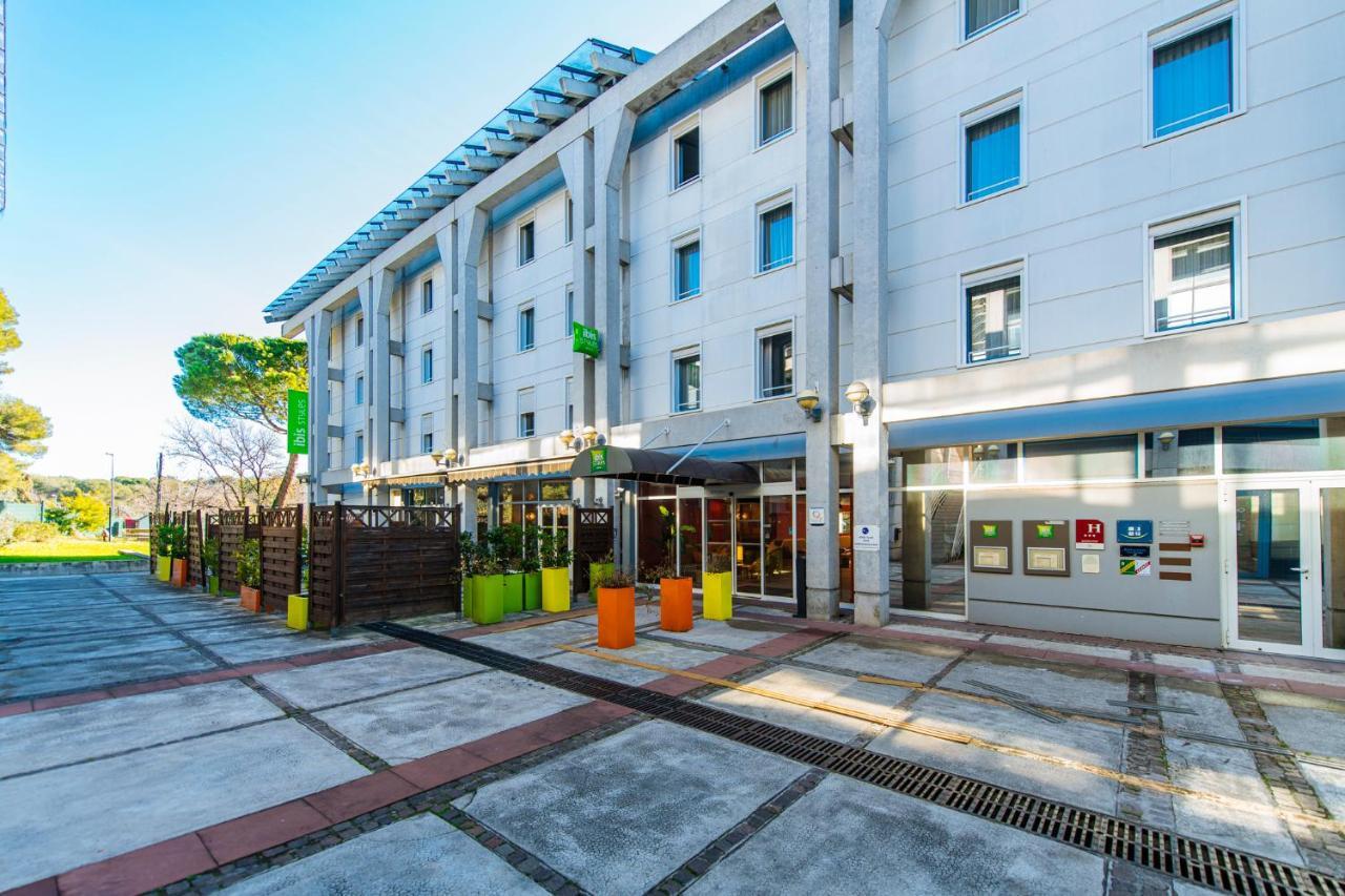 Hotel Ibis Styles Antibes Esterno foto