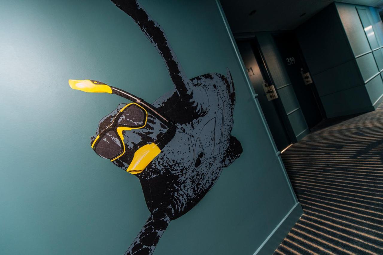 Hotel Ibis Styles Antibes Esterno foto