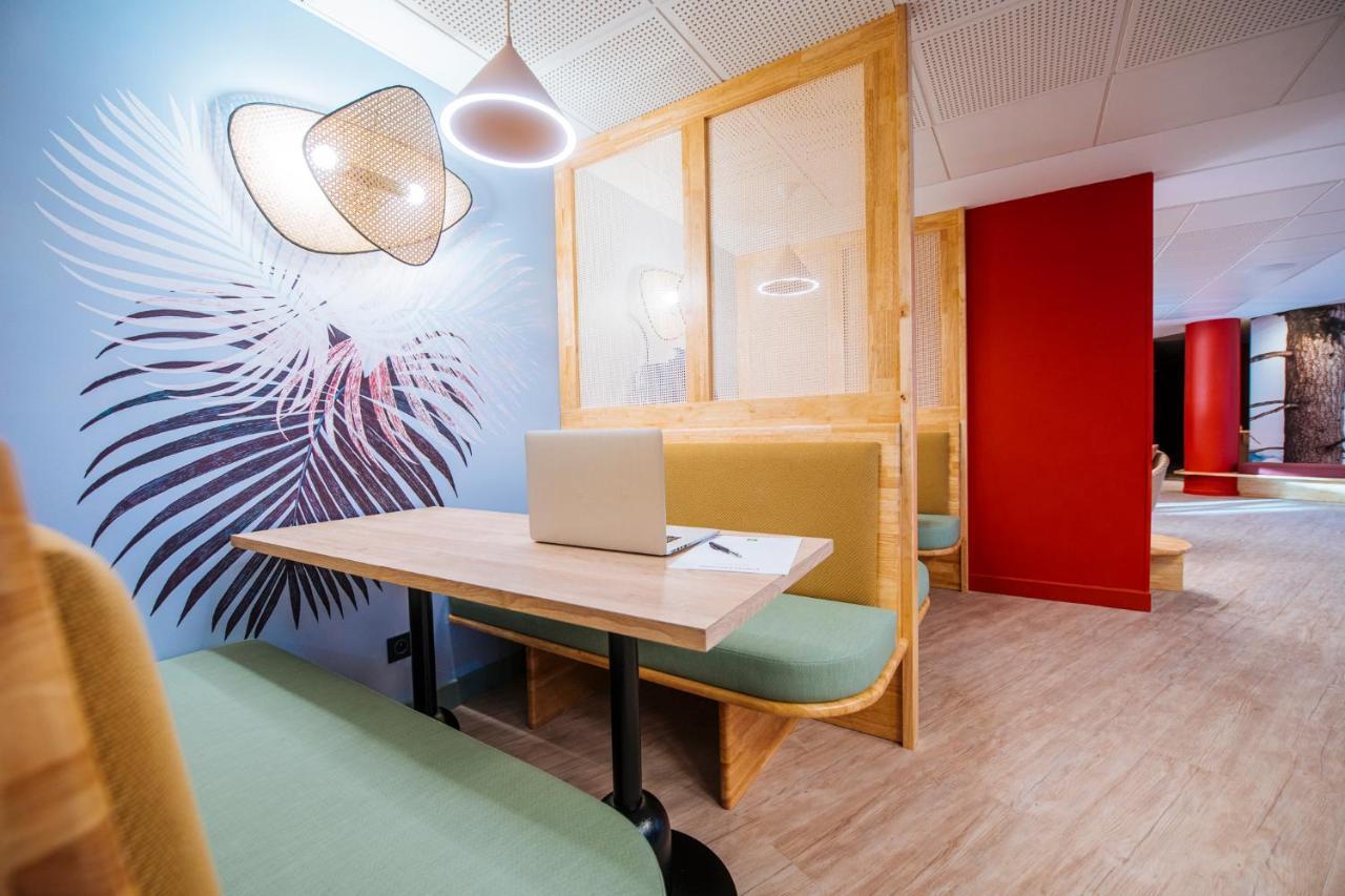 Hotel Ibis Styles Antibes Esterno foto