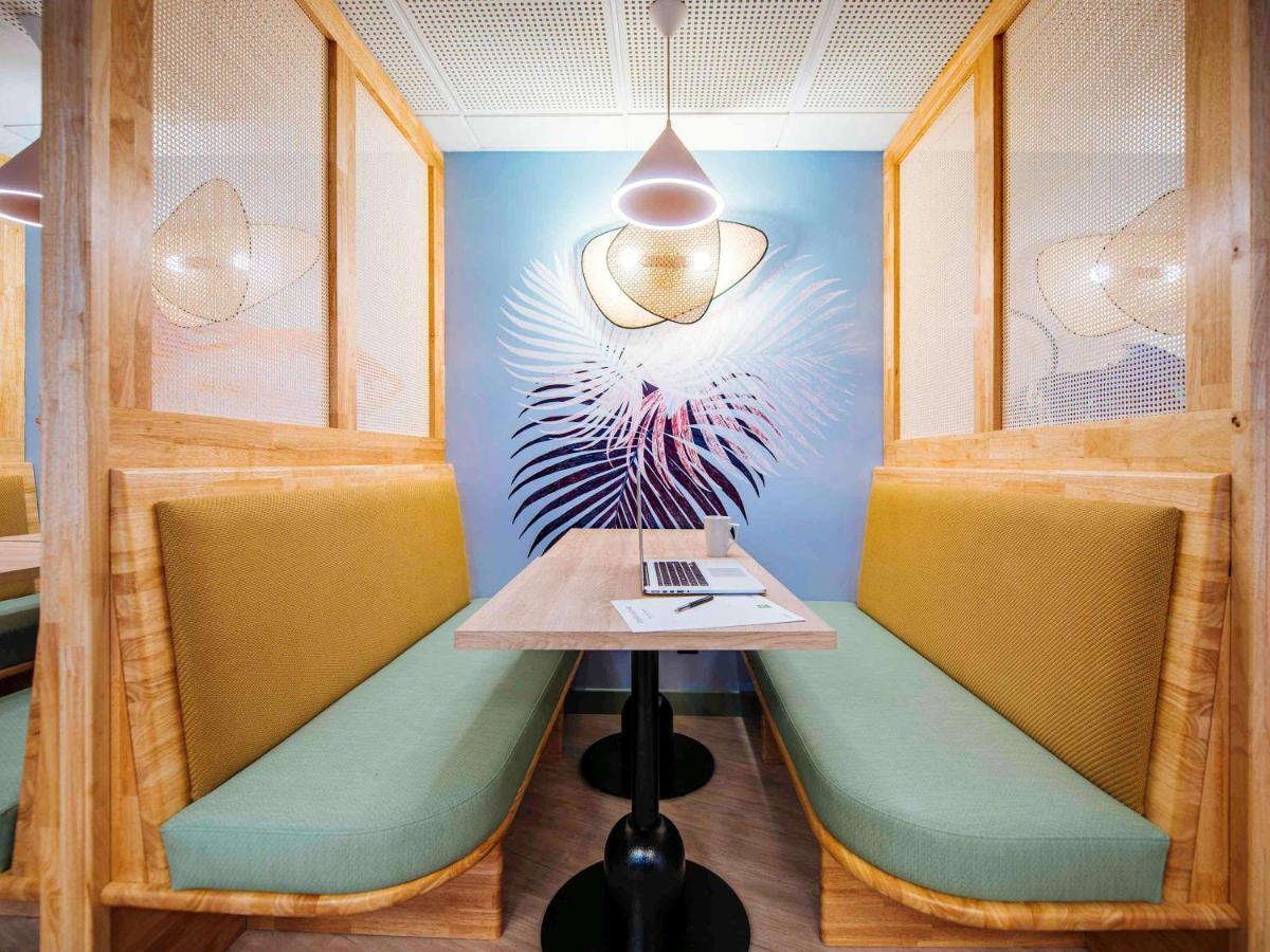 Hotel Ibis Styles Antibes Esterno foto